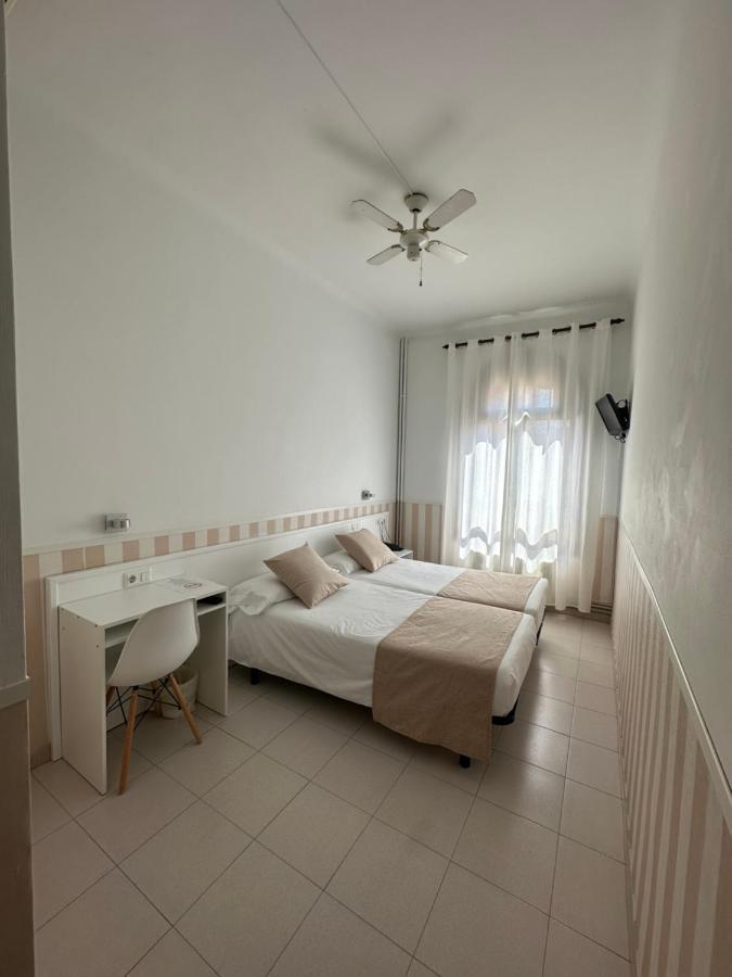Hotel Torino Masnou Ngoại thất bức ảnh