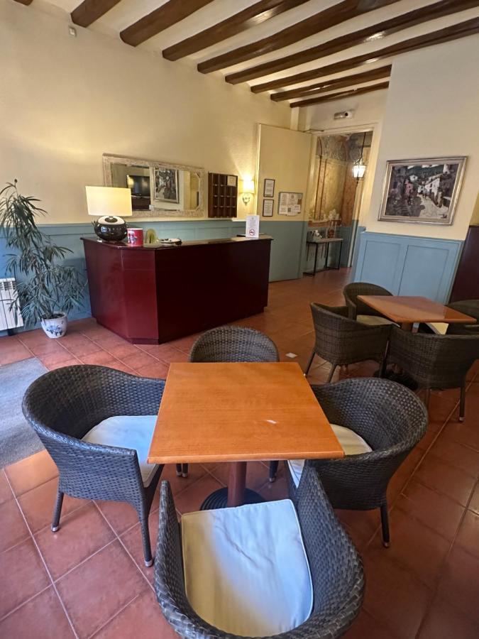Hotel Torino Masnou Ngoại thất bức ảnh