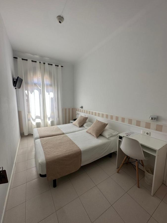 Hotel Torino Masnou Ngoại thất bức ảnh