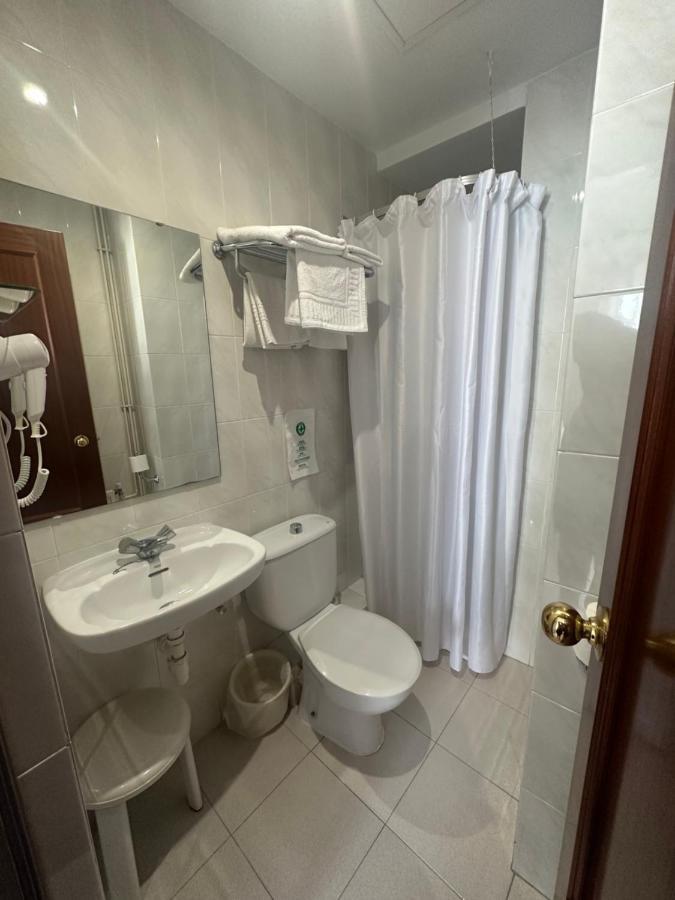 Hotel Torino Masnou Ngoại thất bức ảnh