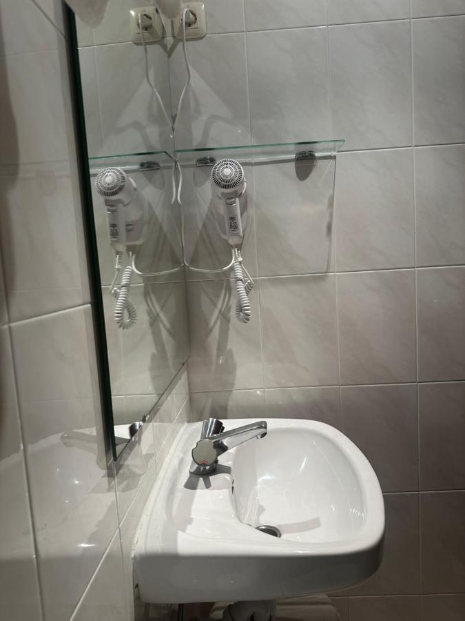 Hotel Torino Masnou Ngoại thất bức ảnh