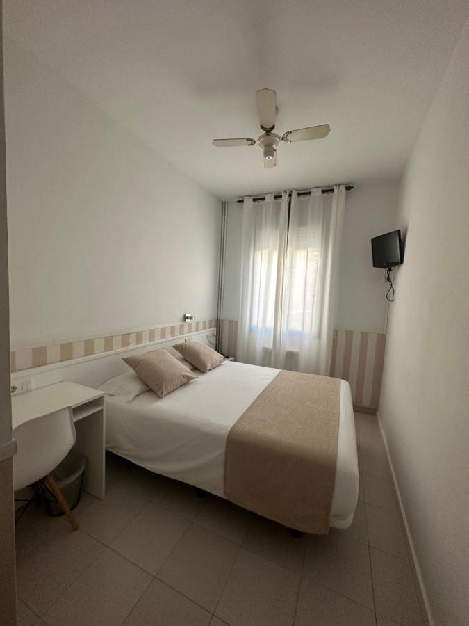 Hotel Torino Masnou Ngoại thất bức ảnh